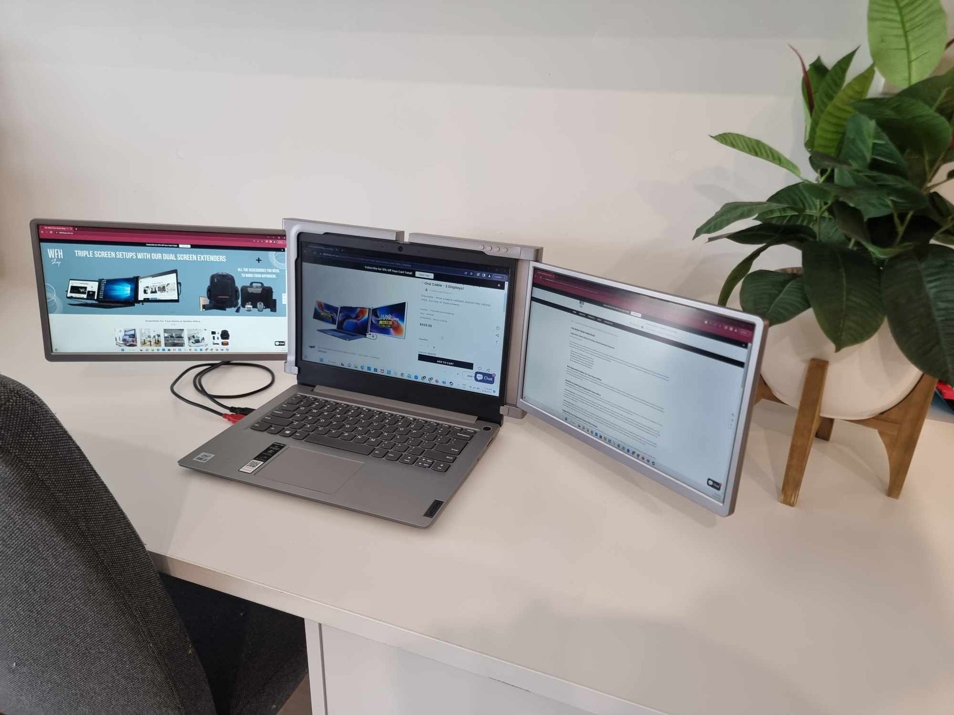Portable Dual/Triple Laptop Screen - one cable - 2 displays! 14 & 15 inch Screens