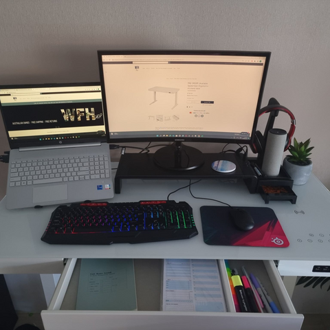Ergonomic Sit Stand White Desk 1200 x 600 | Standing Up Desks | Sit Stand Desks in Perth | Home Office Desks | Corner Desks for Home Office | WFH SHOP