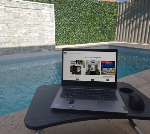 Portable foldable lap desk